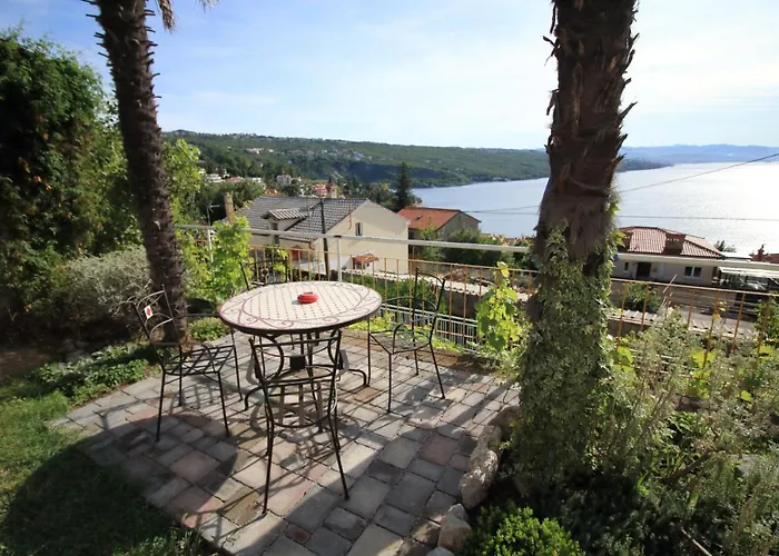 Tramontana Apartment - Cozy And Charming Close To Sea