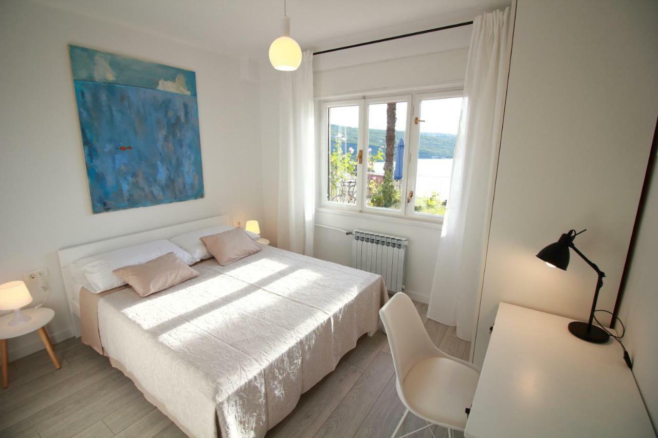 Tramontana - Cozy And Charming Close To Sea Apartment *